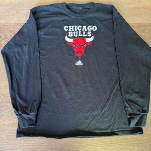 Men’s Chicago Bulls Adidas Basketball BlackWarm Up Clima Fit Long Sleeve Shirt L